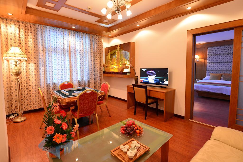 Baodao Exhibition Center Hotel Wuyishan  Kamer foto
