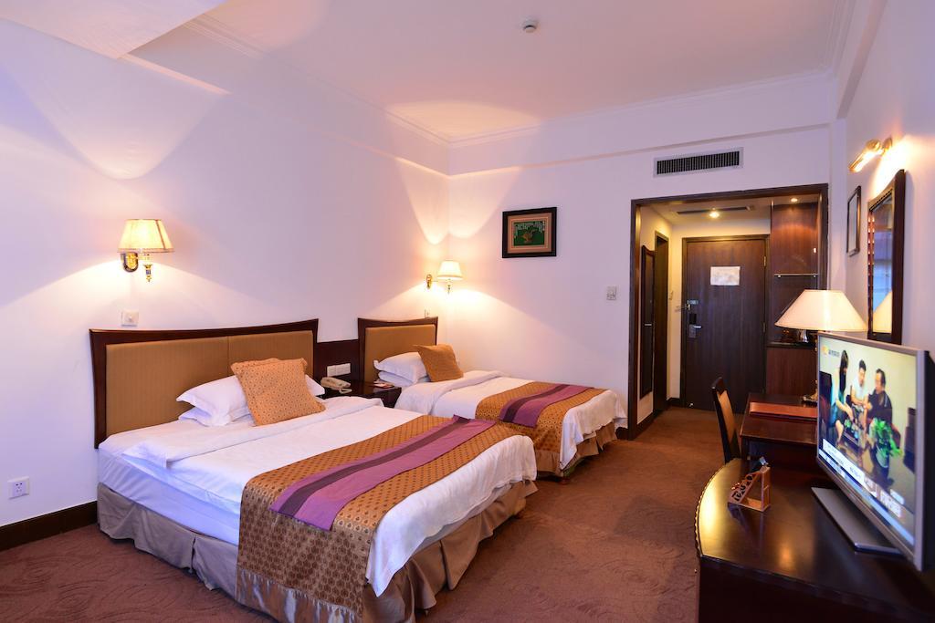 Baodao Exhibition Center Hotel Wuyishan  Kamer foto