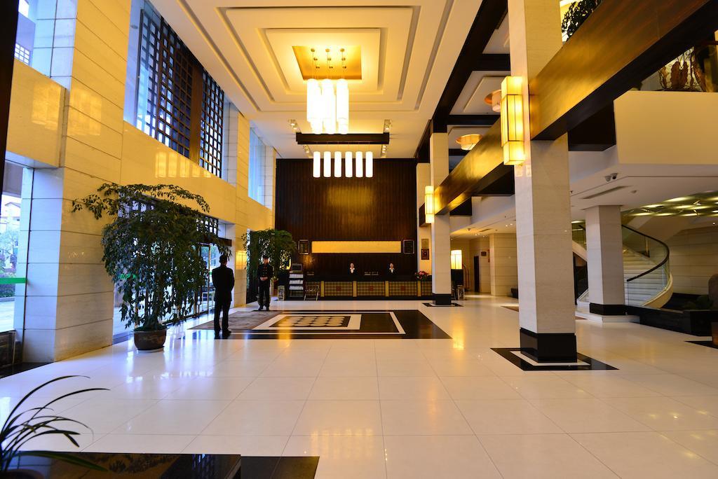 Baodao Exhibition Center Hotel Wuyishan  Buitenkant foto